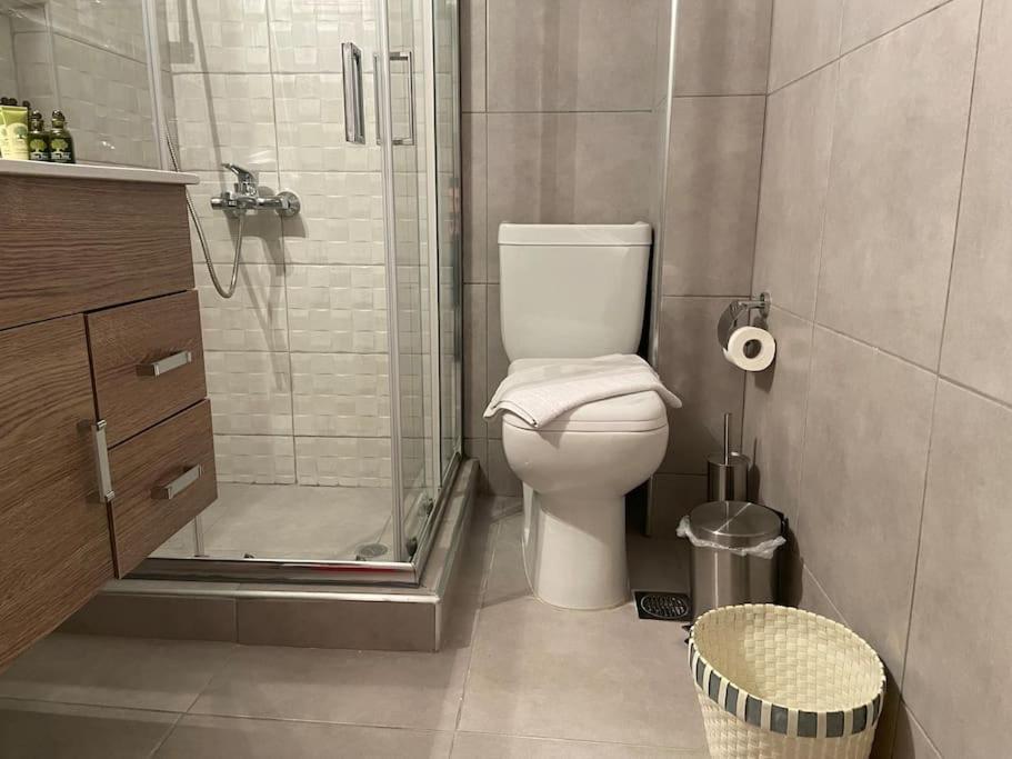 Cozy And Comfortable Apartment In Athens Center Atenas Exterior foto